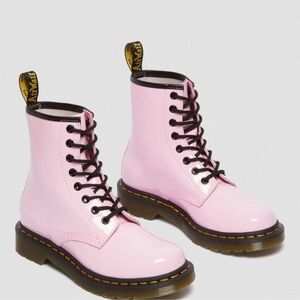 NEW Dr. Martens 1460 Patent Lampers Pale Pink lace Up Boots